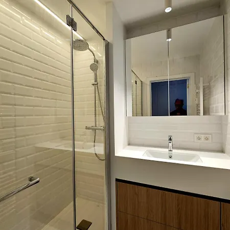 Zeedijk 1 Slaapkamer * קוקסיידה